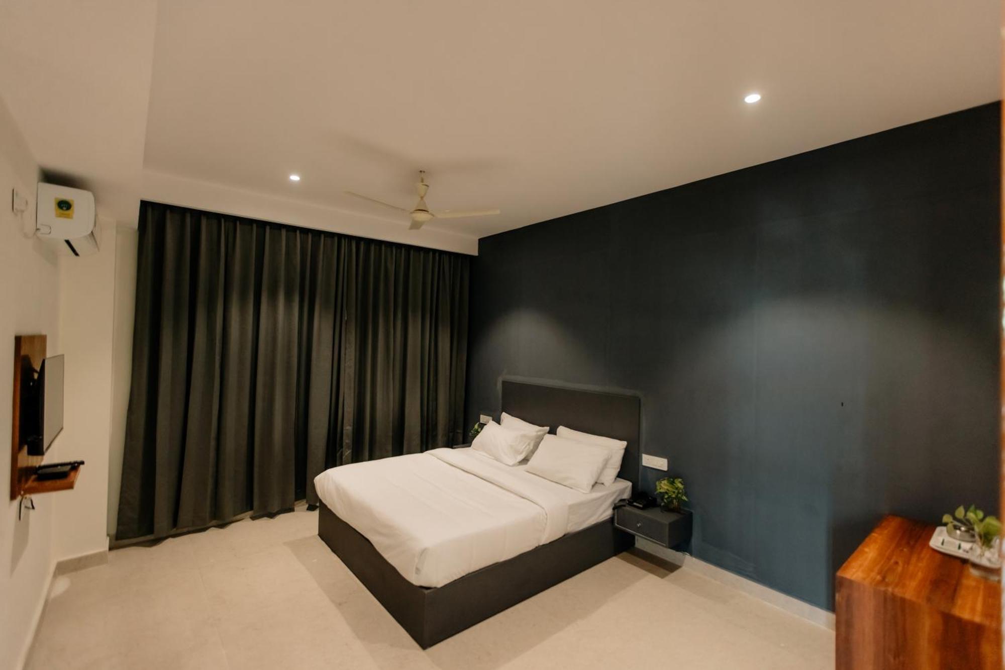 Hotel No 7 Vista Bangalore Esterno foto