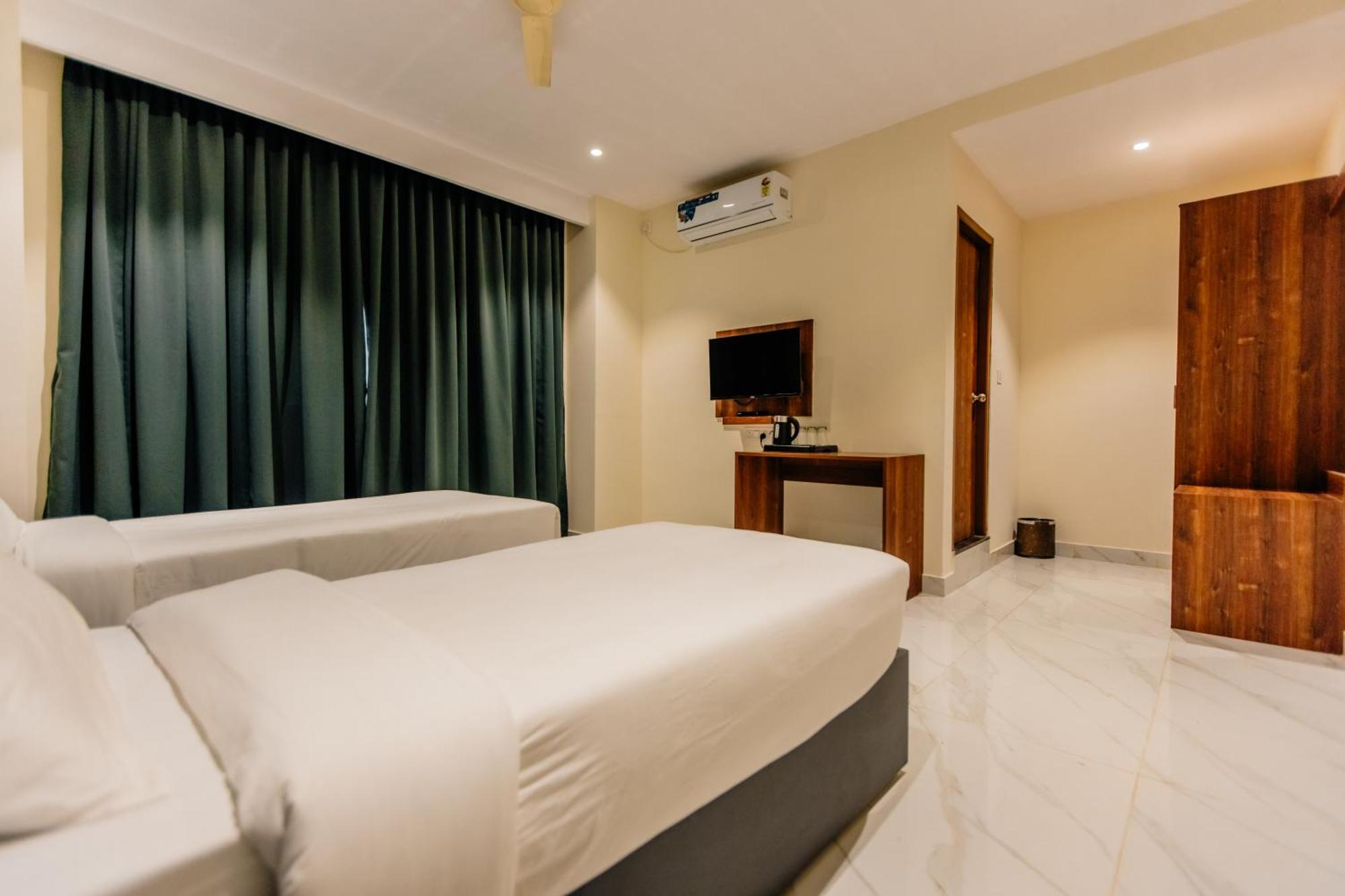 Hotel No 7 Vista Bangalore Esterno foto